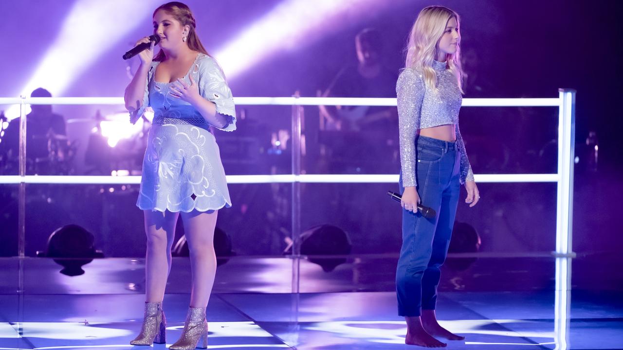 Roma's Maddy Thomas battled it out with teammate Claudia Harrison on The Voice. The episode aired Monday, June 22.