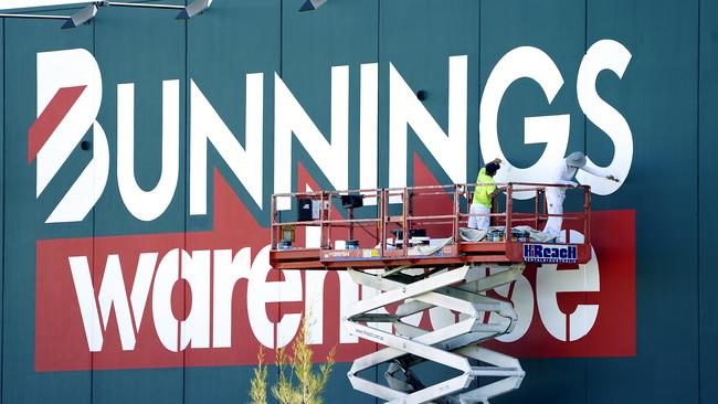 Bunnings is moving to a digital first advertising and promotional strategy as it follows its shoppers online. Picture: AAP