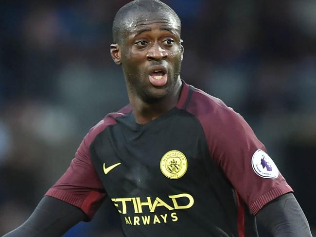 Manchester City's Ivorian midfielder Yaya Toure calls for the ball during the English Premier League football match between Crystal Palace and Manchester City at Selhurst Park in south London on November 19, 2016. / AFP PHOTO / OLLY GREENWOOD / RESTRICTED TO EDITORIAL USE. No use with unauthorized audio, video, data, fixture lists, club/league logos or 'live' services. Online in-match use limited to 75 images, no video emulation. No use in betting, games or single club/league/player publications. /