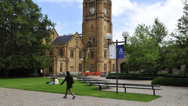 16 Aussie universities hit by eye-watering $2b loss