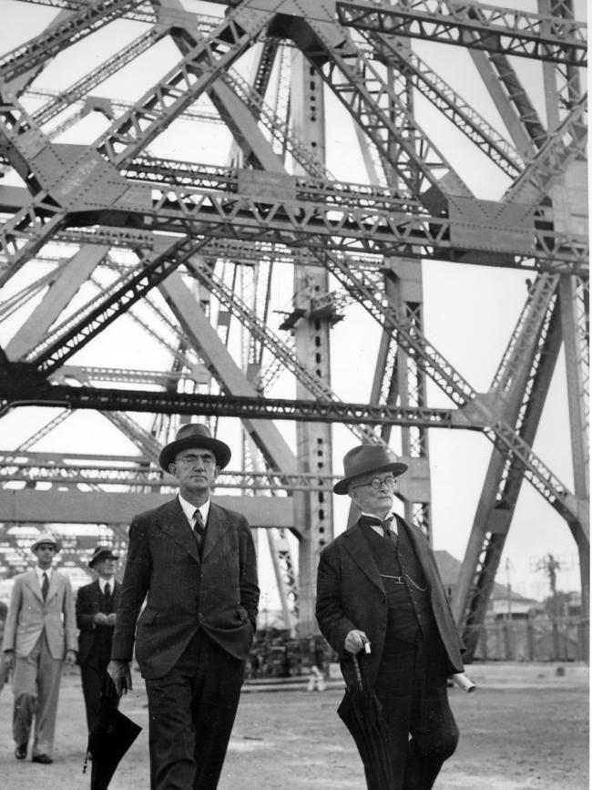The Story Bridge being inspected by the premier