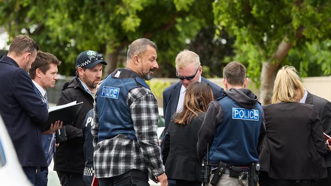 Police on a side street off Dunorlan Road at Edwardstown. Picture: Matt Loxton