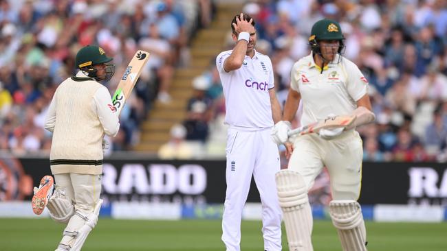 Jimmy Anderson reacts as Australia pick up their first runs of Day Five. Picture: Getty