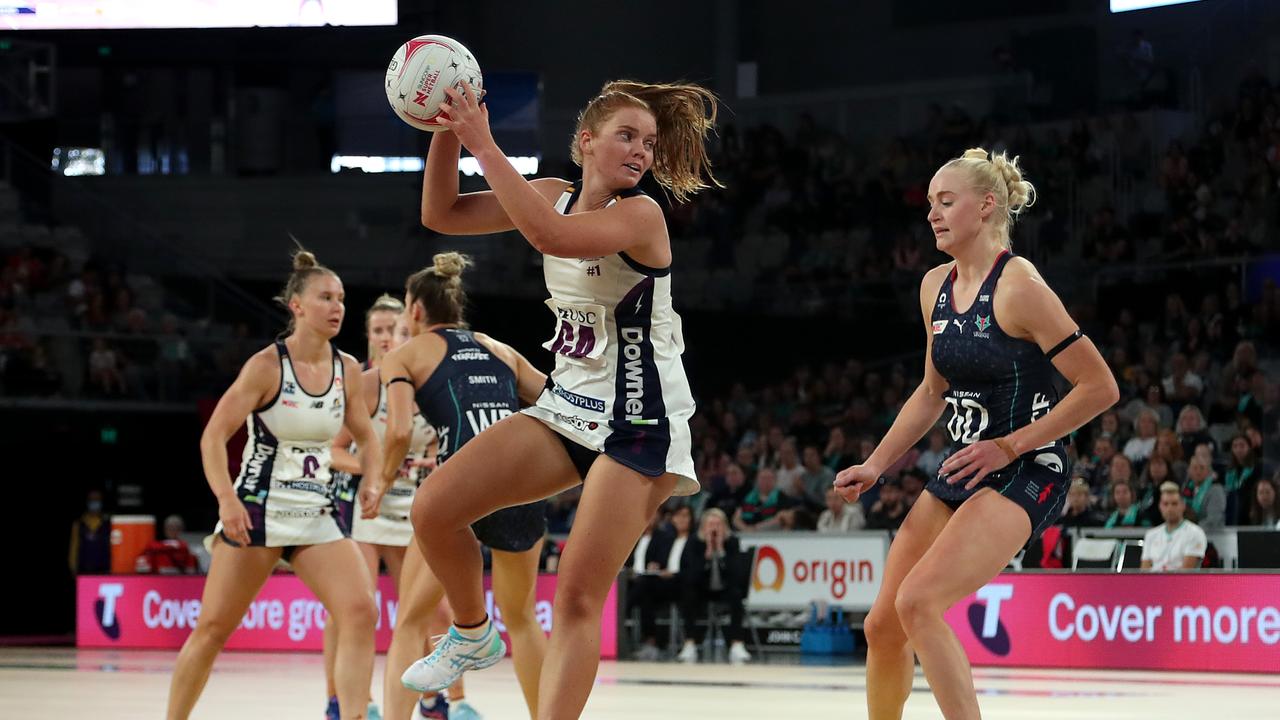 Steph Wood of the Lightning in action against the Melbourne Vixens. Photo: Getty Images