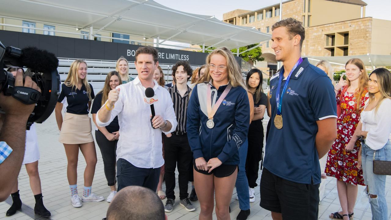 Sunrise weatherman Sam Mac with students at Bond University. Picture: Cavan Flynn/Bond University.