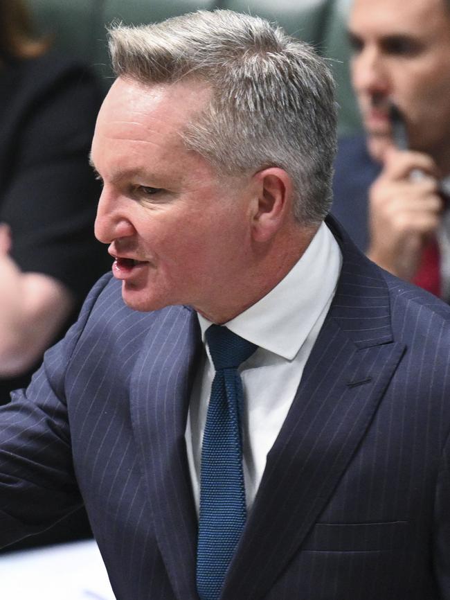 Energy Minister Chris Bowen. Picture: NCA NewsWire/Martin Ollman