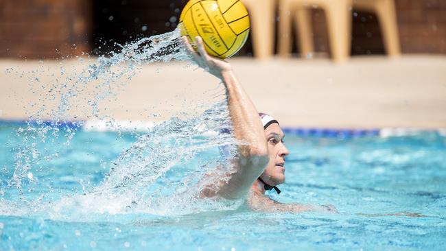 Billy Miller from Queensland Thunder against Sydney Uni Lions at Fortitude Valley Pool. (AAP Image/Renae Droop)