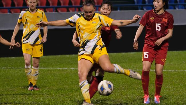 Caitlin Foord and the Matildas are aiming high in Tokyo.