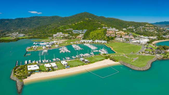 One Airlie is a 12-lot subdivision near the Port of Airlie Marina and Airlie Beach town centre.