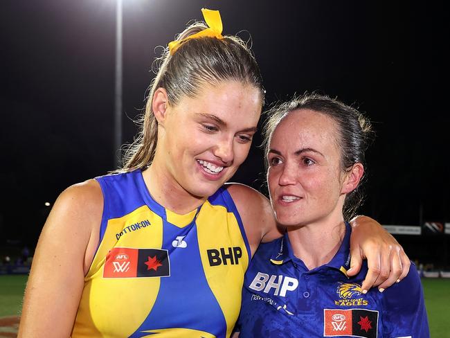 Daisy Pearce had a training cameo at Subiaco. Picture: Paul Kane/AFL Photos/via Getty Images