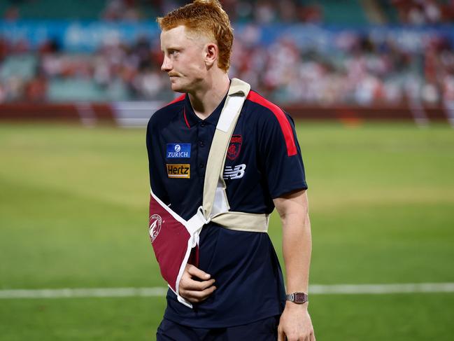 SYDNEY, AUSTRALIA - MARCH 07: Jake Bowey of the Demons is seen in a sling during the 2024 AFL Opening Round match between the Sydney Swans and the Melbourne Demons at the Sydney Cricket Ground on March 07, 2024 in Sydney, Australia. (Photo by Michael Willson/AFL Photos via Getty Images)
