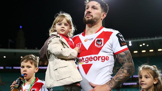 Gareth Widdop with his kids after his final game with the Dragons last year.