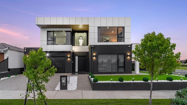 The property Thevamanogari Manivel bought at 19 Liewah Circuit, Craigieburn. Picture: realestate.com