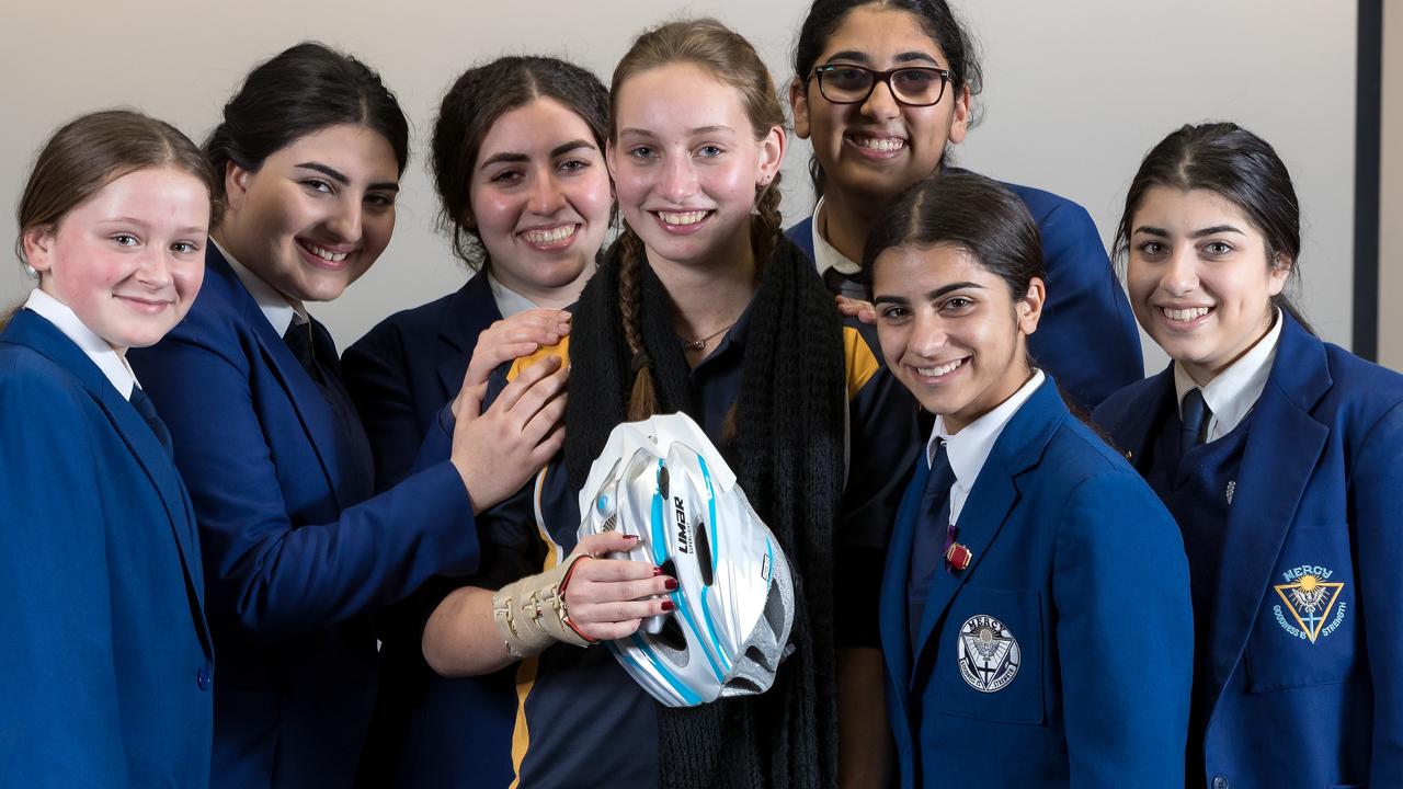 Cyclist injured: Mercy College Coburg kids rescue schoolmate after she ...