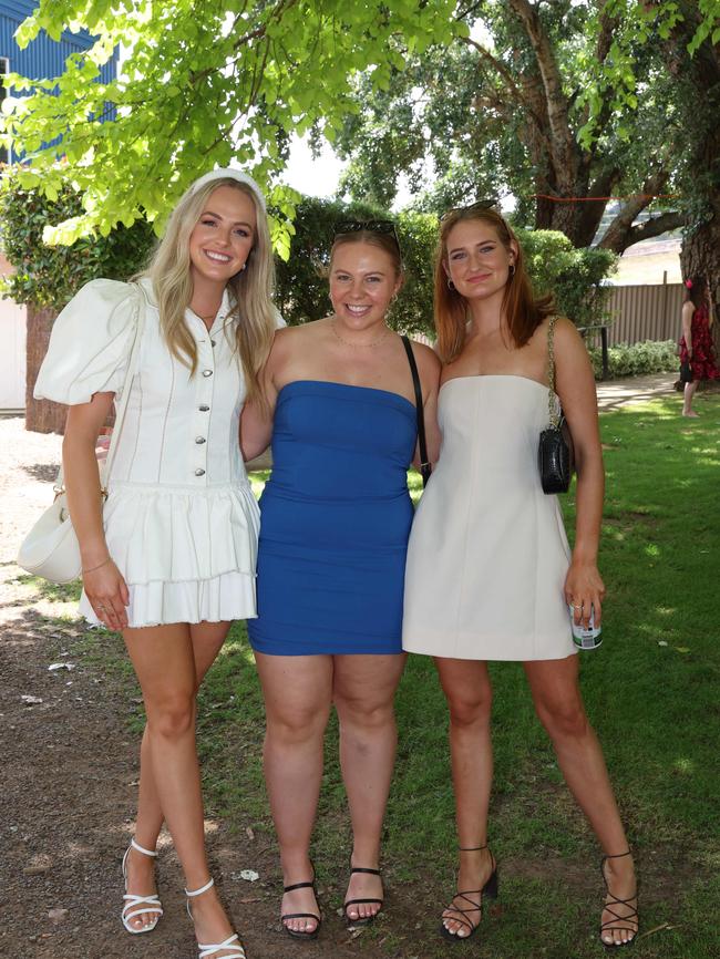 Sharni Plover, MJ Ford and Millie Ward attend the Ballarat Cup. Picture: Brendan Beckett