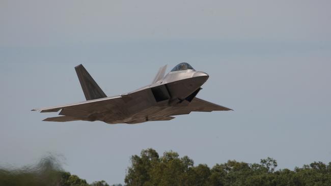 A United States Air Force F-22 Raptor takes-off from RAAF Base Tindal