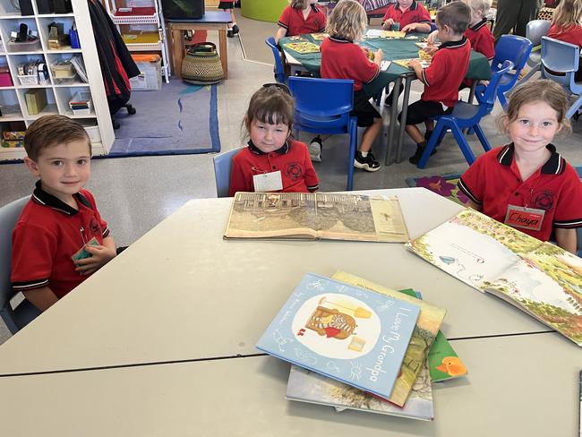 xStudents at Tinana State School for their first day of prep.