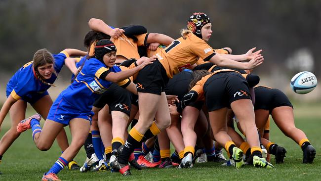 Great photo from the girls under 14s game.