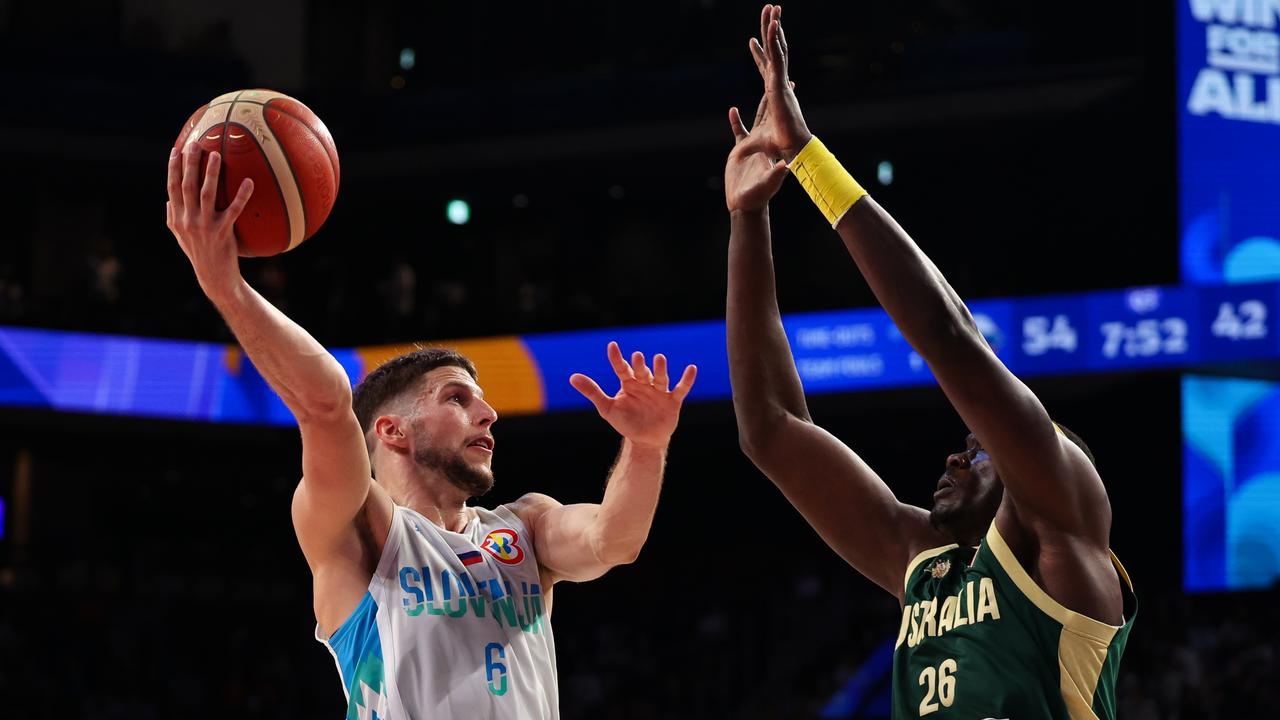 Duop Reath (R) was a standout for the Boomers at the World Cup