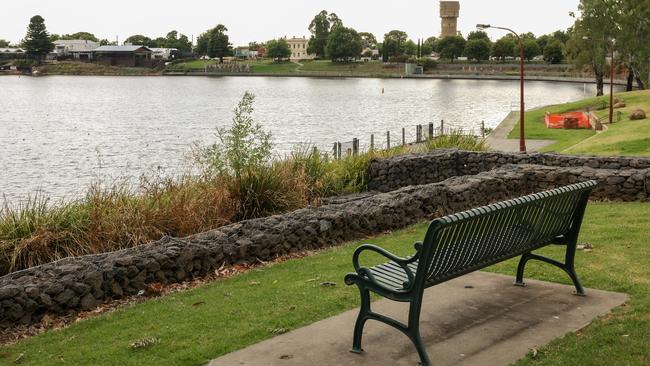 Lake Nagambie where a five-year-old girl tragically died. Picture: Ian Currie