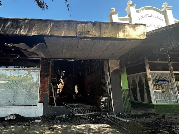 A Central Victorian tobacco store in Rochester was destroyed by fire.  Picture, : ABC Central Victoria: Sarah Lawrence