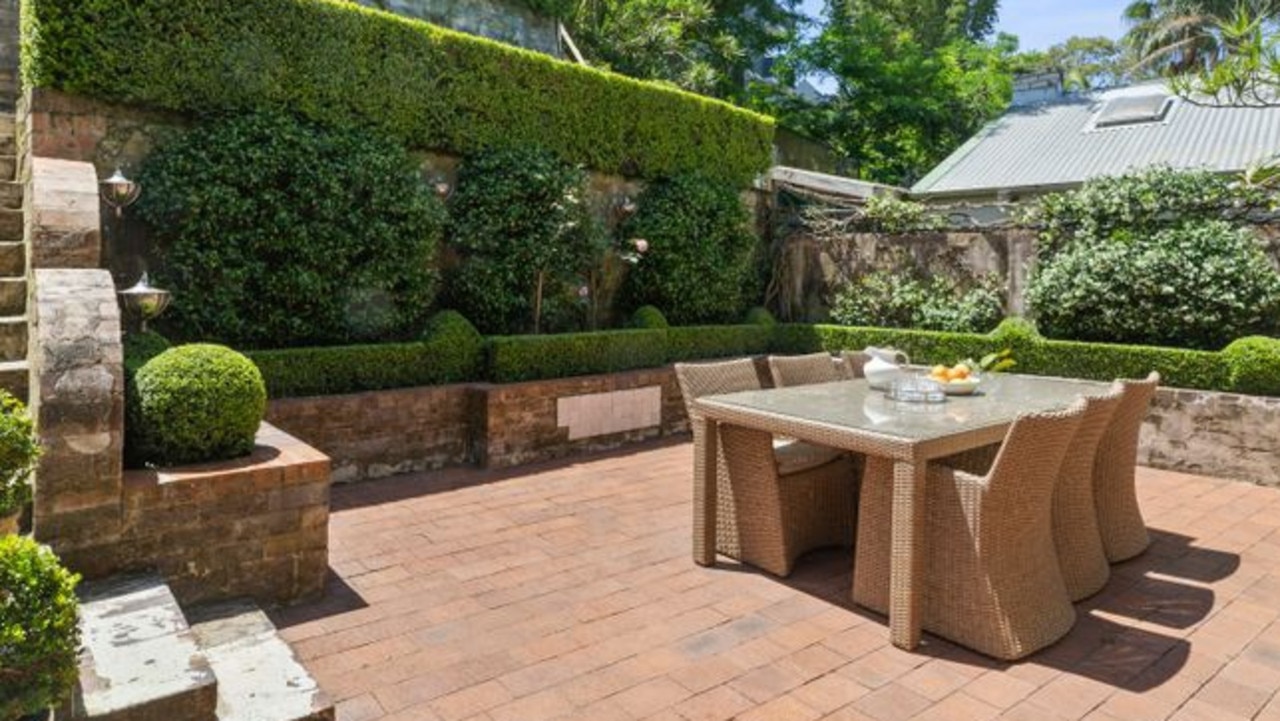 Outdoor dining in the north-facing courtyard.