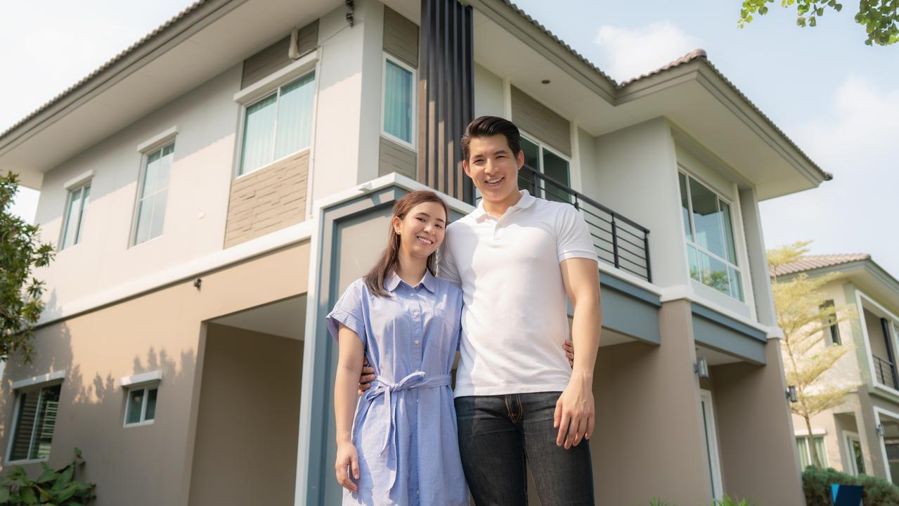 First home buyers deals low deposit