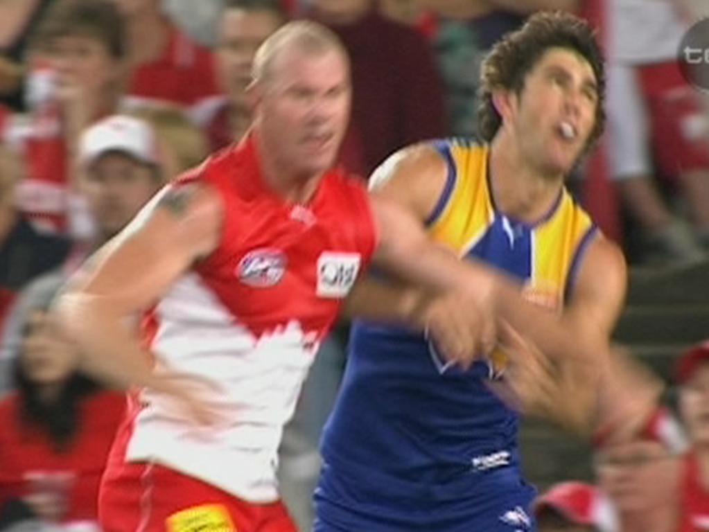 Football - Sydney Swans vs West Coast Eagles match - Barry Hall king hits Brent Staker 15 Apr 2008.