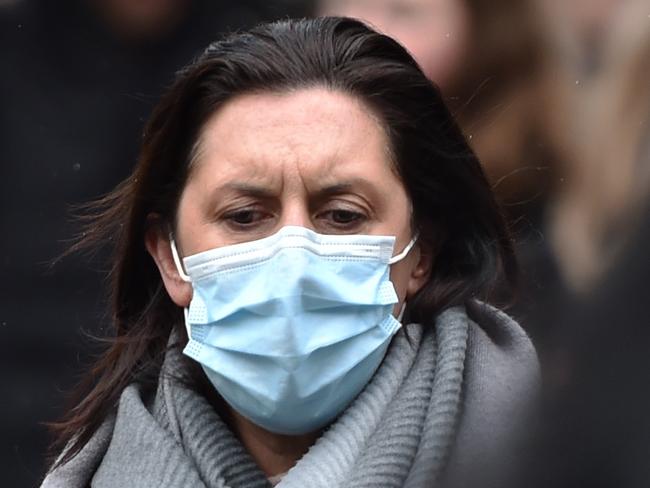 MELBOURNE, AUSTRALIA - NewsWire Photos JULY 13, 2022:  People wear masks outdoors as COVID cases are expected to rise in Melbourne. Picture: NCA NewsWire / Nicki Connolly