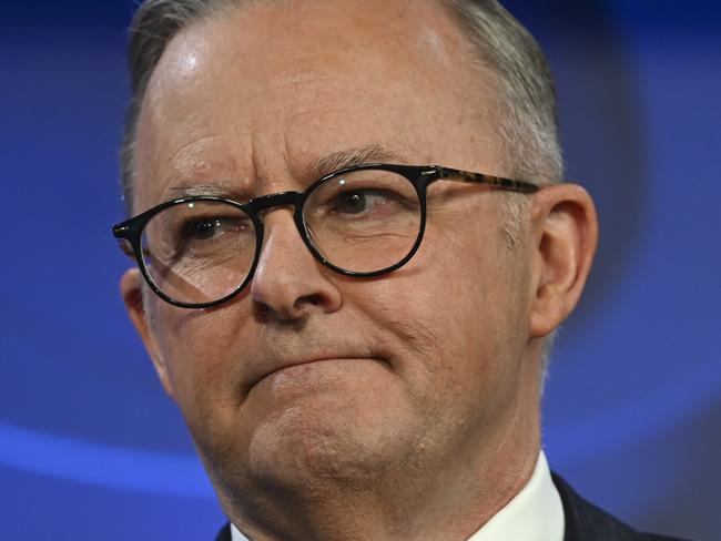 CANBERRA, AUSTRALIA, NewsWire Photos. JANUARY 25, 2024: The Hon Anthony Albanese MP, Prime Minister of Australia addresses the National Press Club of Australia in Canberra. Picture: NCA NewsWire / Martin Ollman