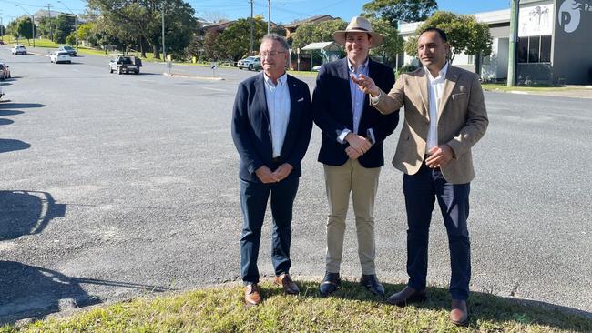 Coffs Harbour City Council mayor Paul Amos, Regional Roads Minister Sam Farraway and Coffs Harbour MP Gurmesh Singh at Harbour Drive on July 26, 2022. Picture: Chris Knight