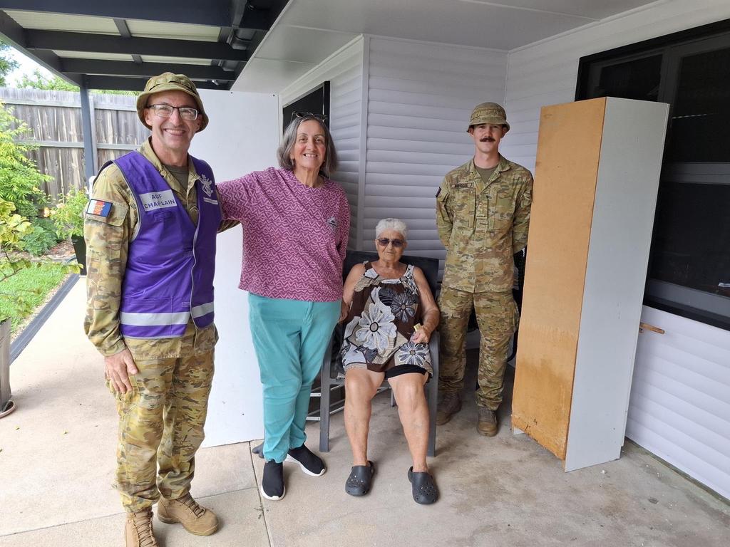 ADF servicemen and women met with local flood victims. PHOTOS: PTE Gabriel Argent