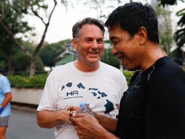 Keen jogger Richard Marles and the Governor of Bangkok in Bangkok