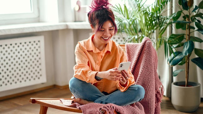 The closest app to a physical Tamagotchi that I tried, I kept a virtual baby bird alive by tracking my daily habits. Image: iStock