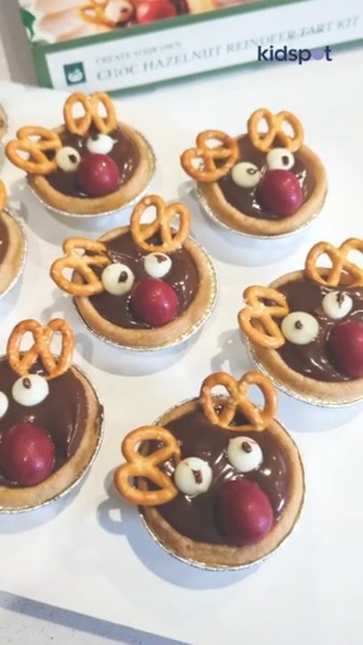 Woolworths Choc Hazelnut Reindeer Tart Kit