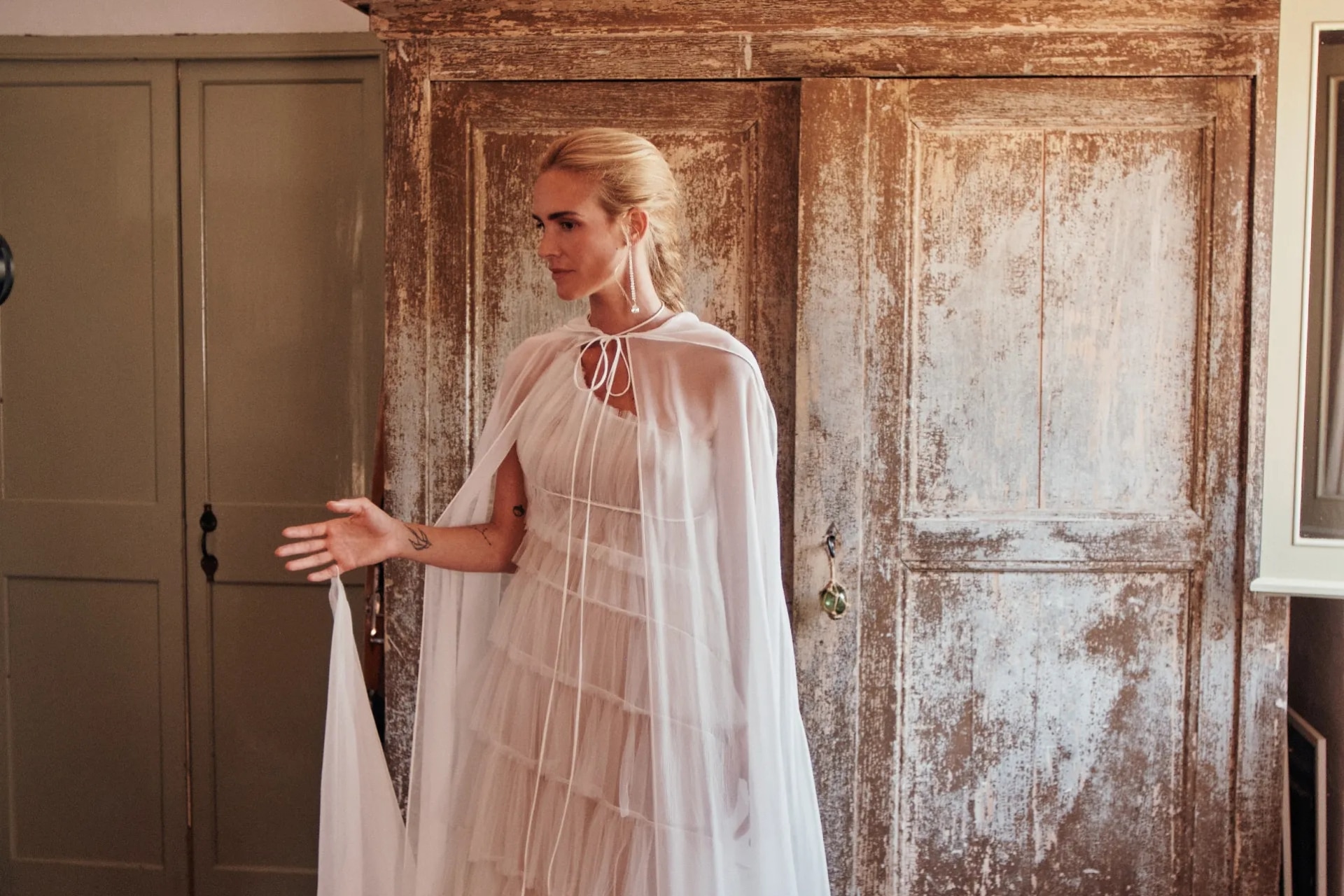 Used bridal cape hotsell