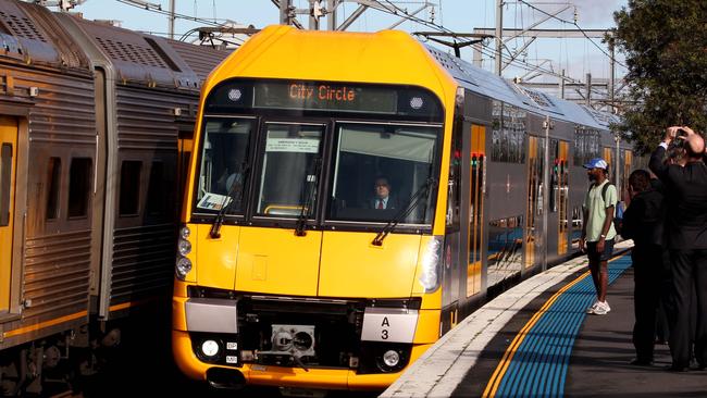 Sydney Train Strike: Companies Advise Staff To Stay At Home | News.com ...