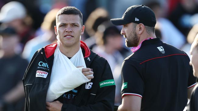 Marcus Windhager with his arm in a sling at three-quarter-time. Picture: Michael Klein