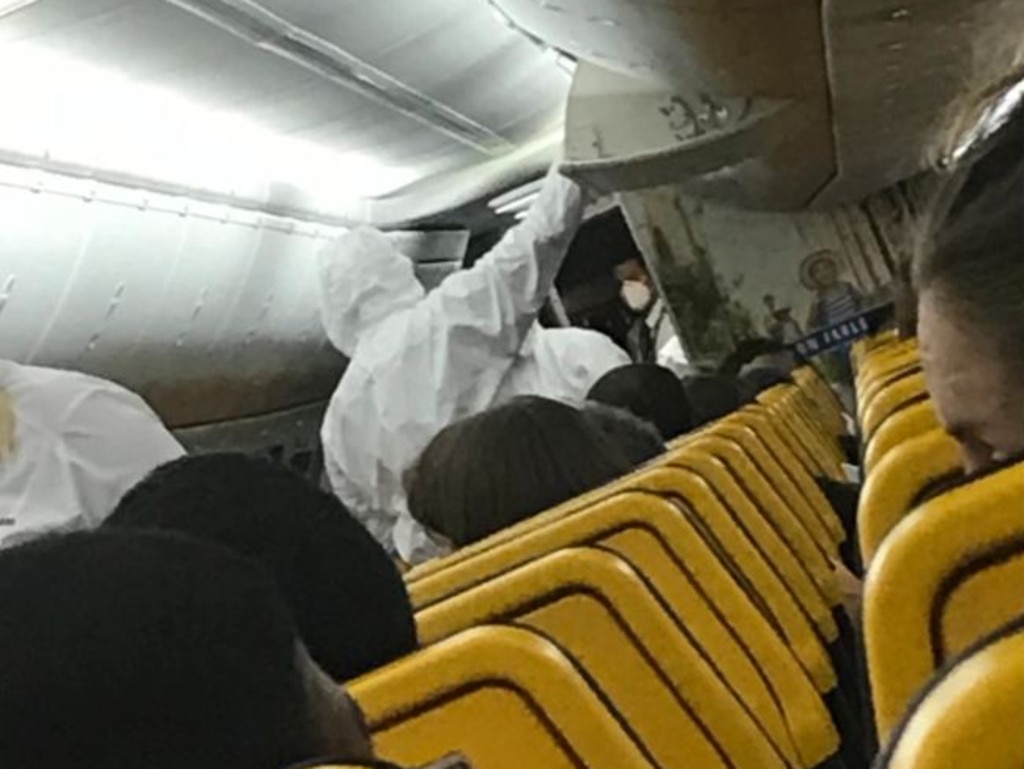 The plane was cleaned as horrified passengers remained in their seats. Picture: Twitter/@fionnmurphy10