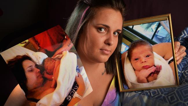 Samantha Reade lost her son Kristian to whooping cough.Picture:Rob Leeson.