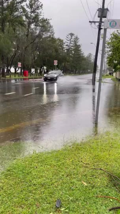 Paradise Point after Cyclone Alfred