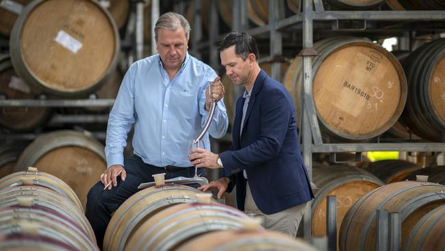 Cricketer Ricky Ponting and South Australian winemaker Ben Riggs have collaborated to produce Ponting Wines.