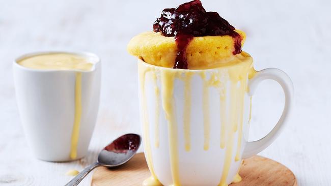 Custard mug cake in five minutes.