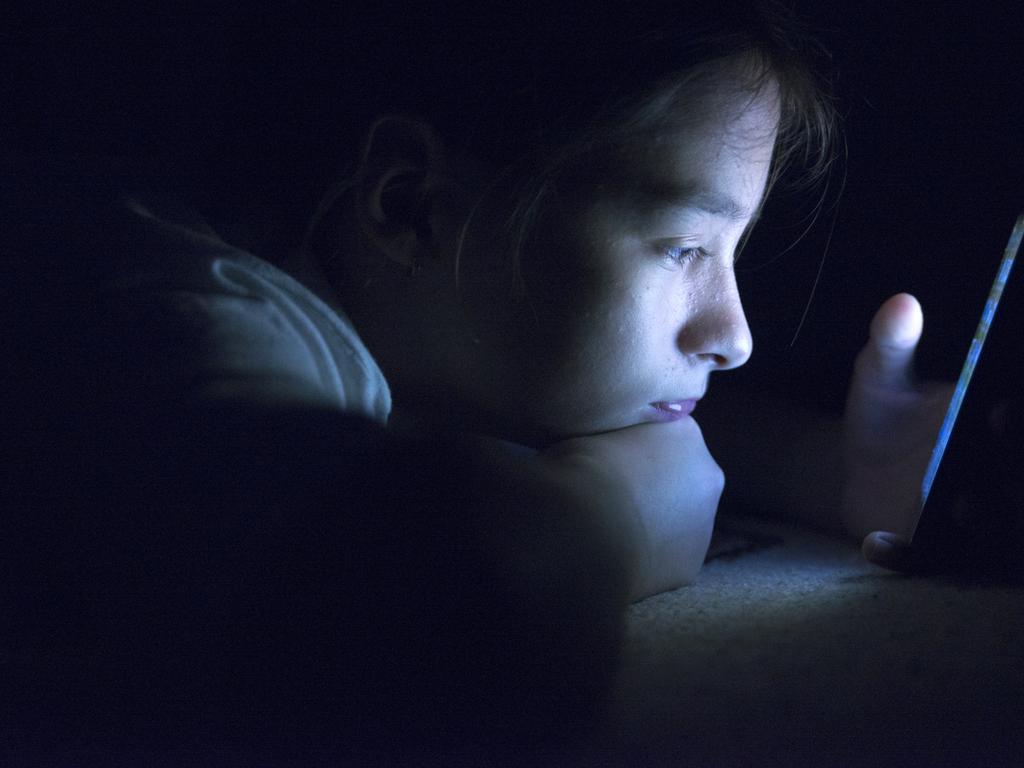 Smartphone, stupid social media: why I’m for the ban