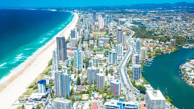 Rents in Benowa, Bundall, Main Beach, Sorrento, Surfers Paradise have dropped in the past 12 months.