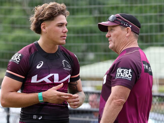 Reece Walsh talking with coach Kevin Walters, Brisbane Broncos training, Red Hill. Picture: Liam Kidston