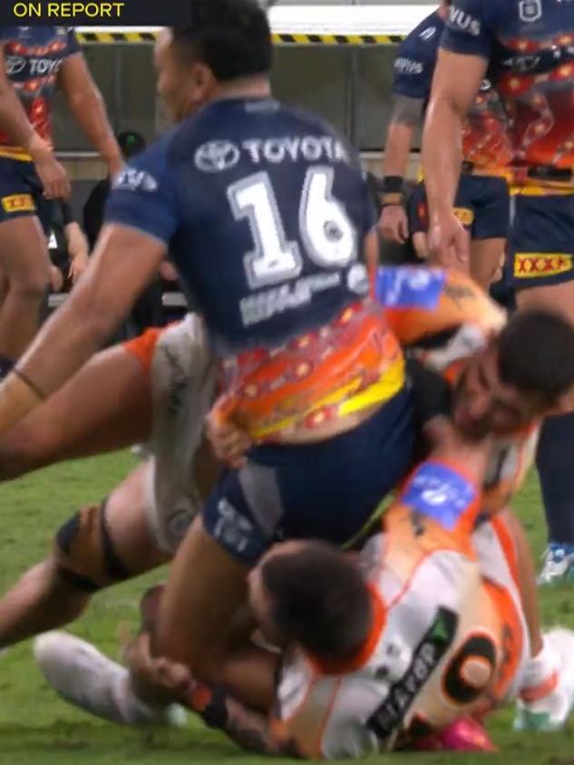 The Klemmer tackle. Photo: Fox Sports