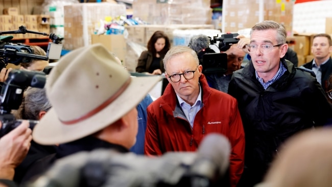 Mr Hinks confronted the Prime Minister and NSW Premier during a visit to the flood-affected Hawkesbury region earlier on Wednesday. Photo by Jenny Evans/Getty Images.