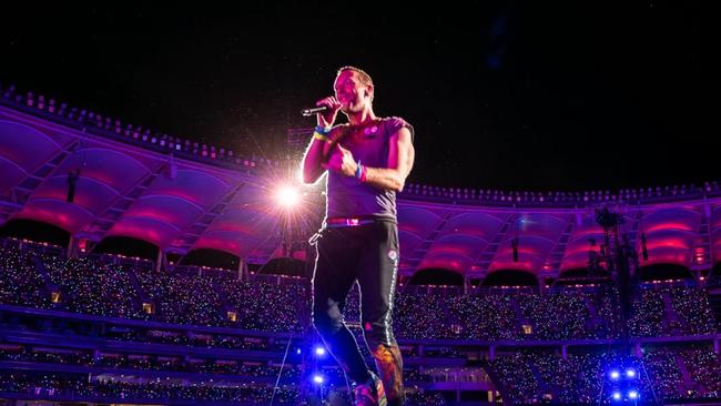 Chris Martin rocks Perth with Coldplay. Picture: Duncan Barnes