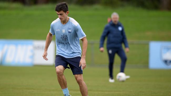 Sydney FC’s Luke Ivanovic trains ahead of the A-League season’s resumption. Picture: AAP Image/Dan Himbrechts